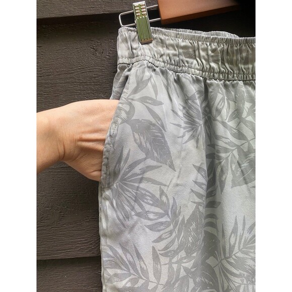 C&C California 100% lyocell green palm print wide leg elastic waist pants L - Picture 5 of 7